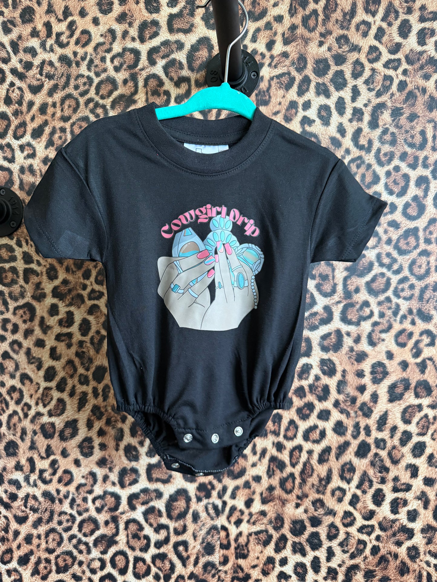 0/3 cowgirl drip bubble romper