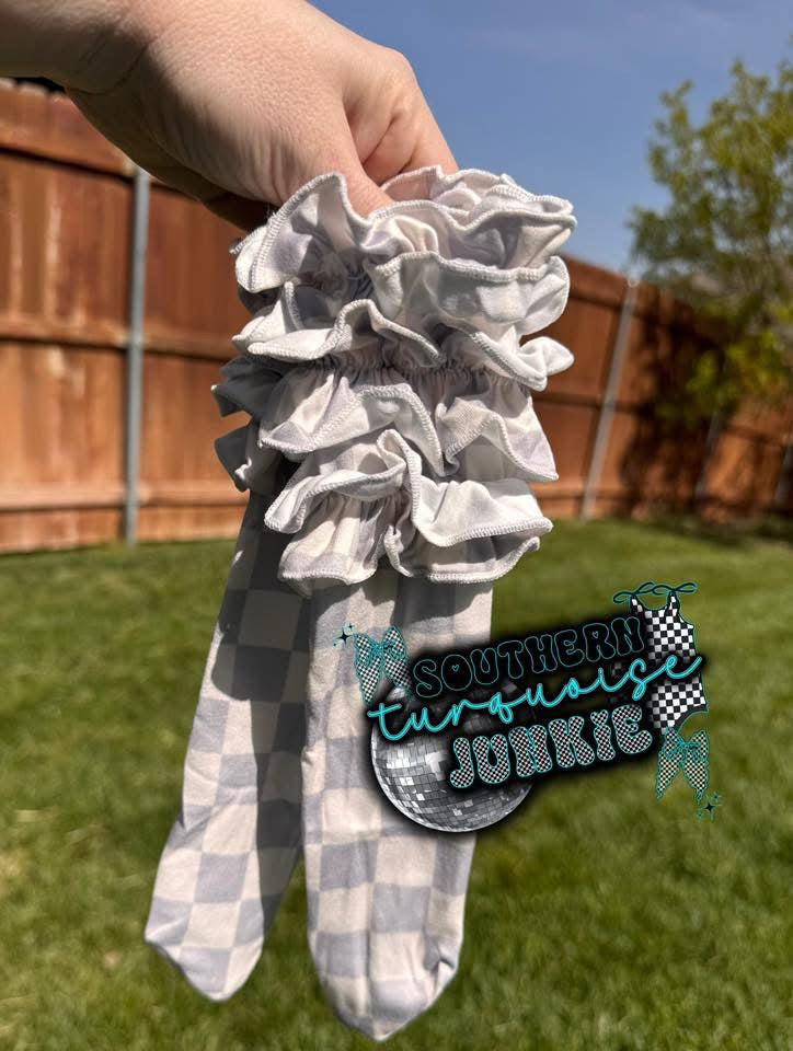 WHITE CHECKER SOCKS