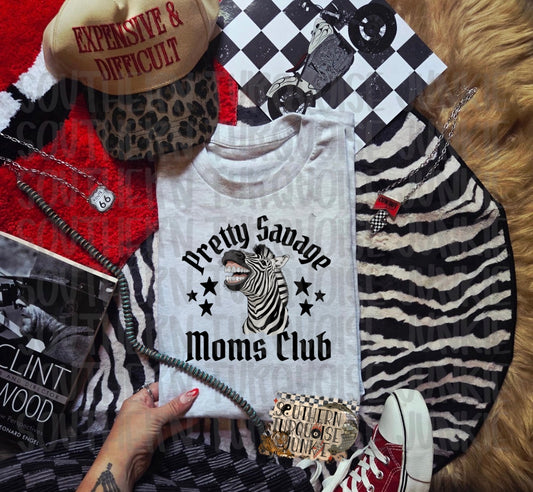 PRETTY SAVAGE MOM TEE