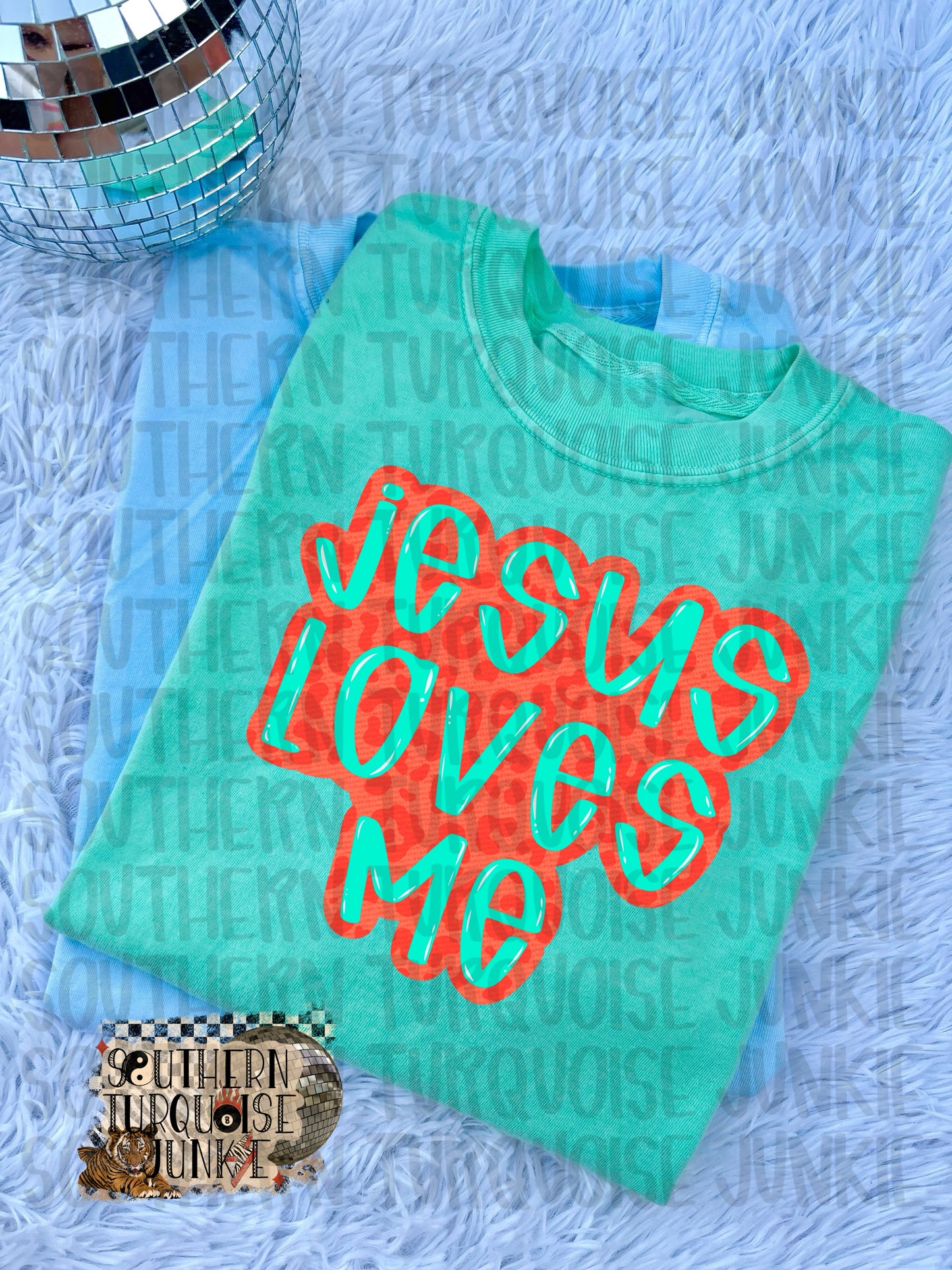 JESUS LOVES ME TEE