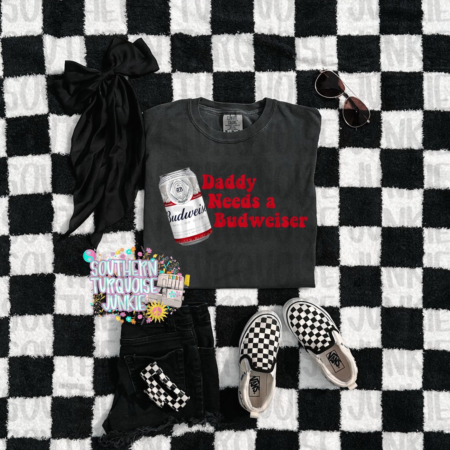 DADDY NEEDS A BUDWEISER TEE