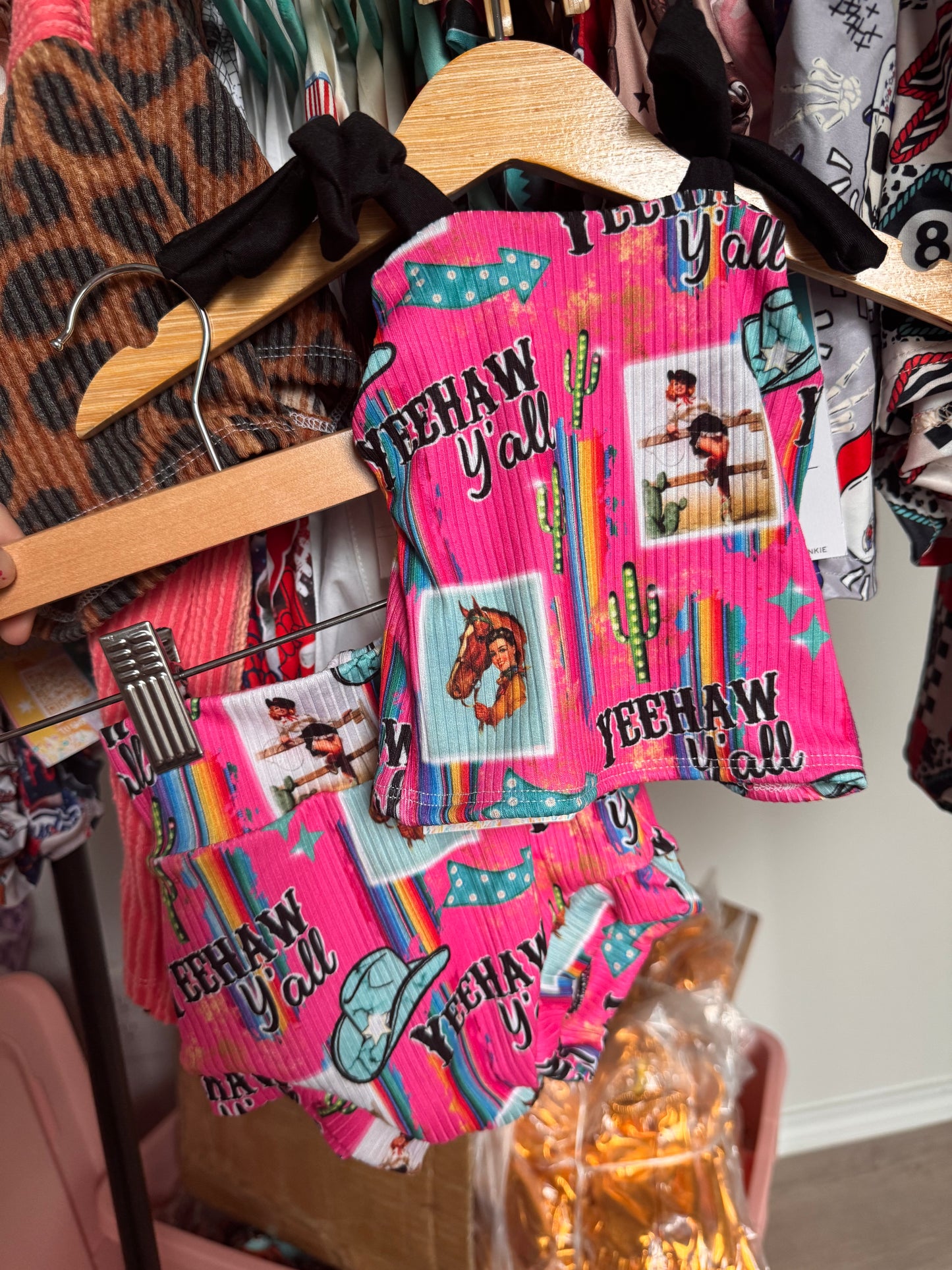 3/6 YEEHAW TANK SET